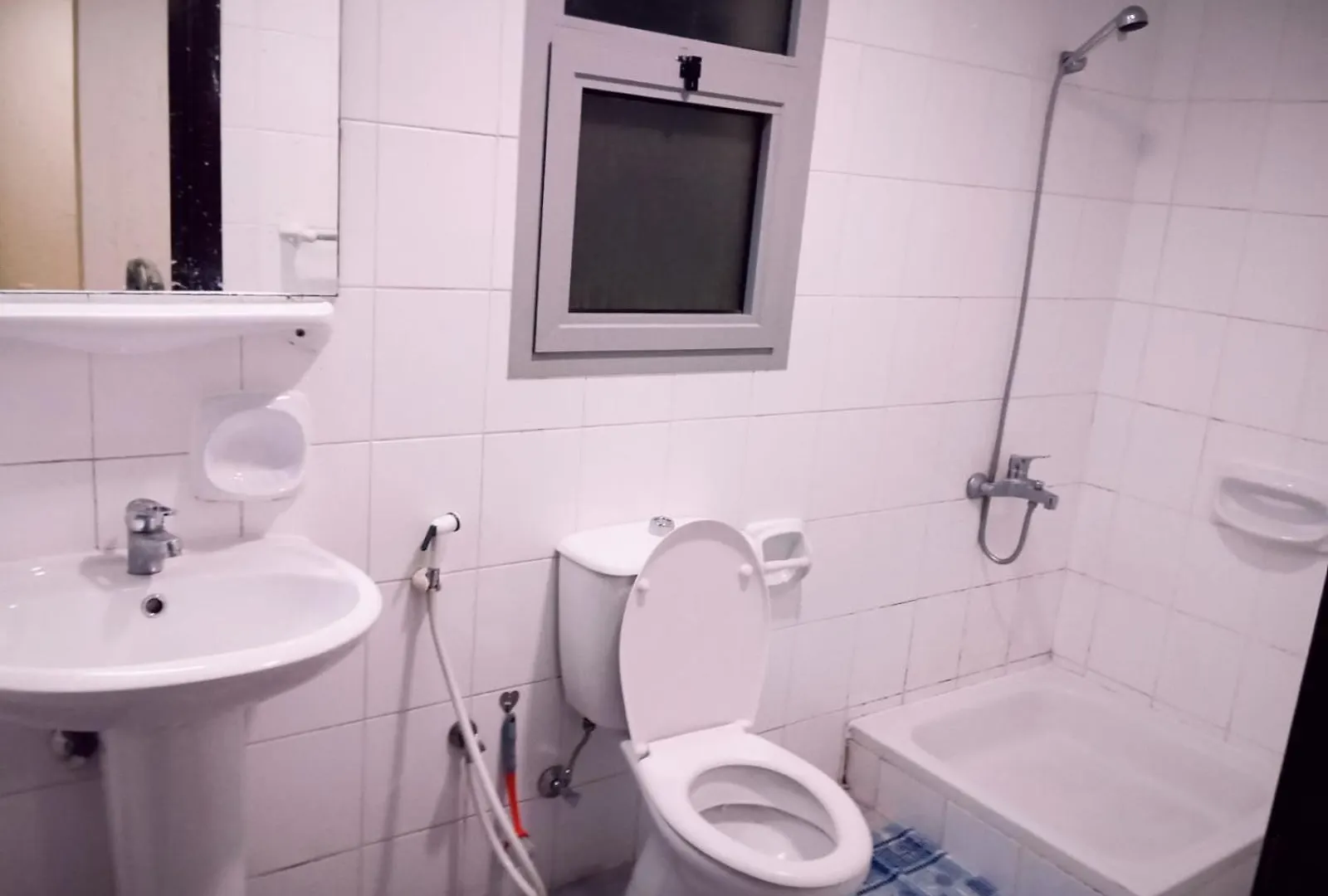 New And Warmth Home أبو ظبي شقة