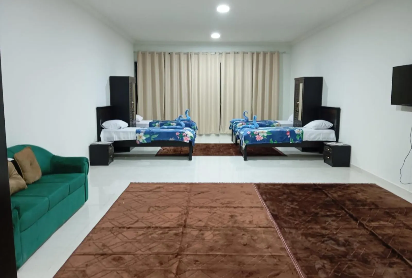 New And Warmth Home أبو ظبي